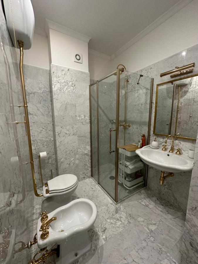 Casa Orsi - Appartamento Fronte Duomo A Firenze エクステリア 写真